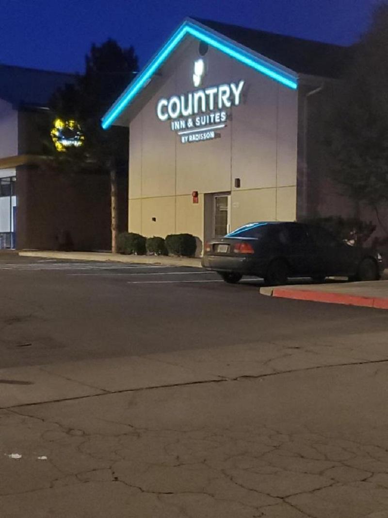 Country Inn & Suites By Radisson, Bend, Or Exteriér fotografie